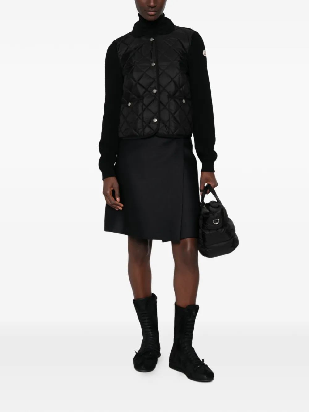 Moncler quilted panel-ribbed jacket Zwart
