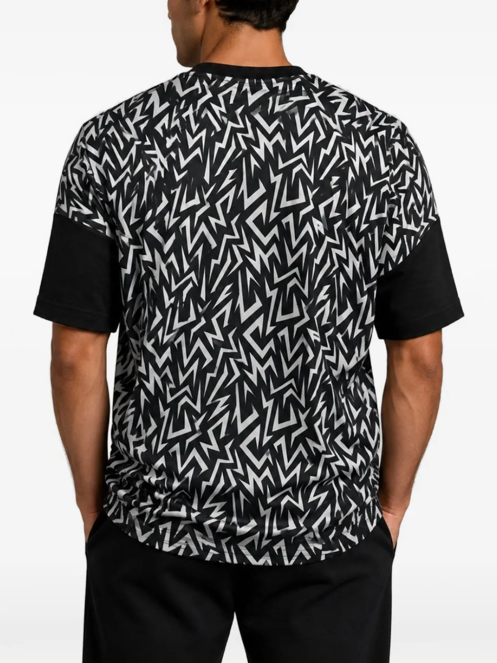 Emporio Armani Zig Zag T-shirt met logo-print Zwart