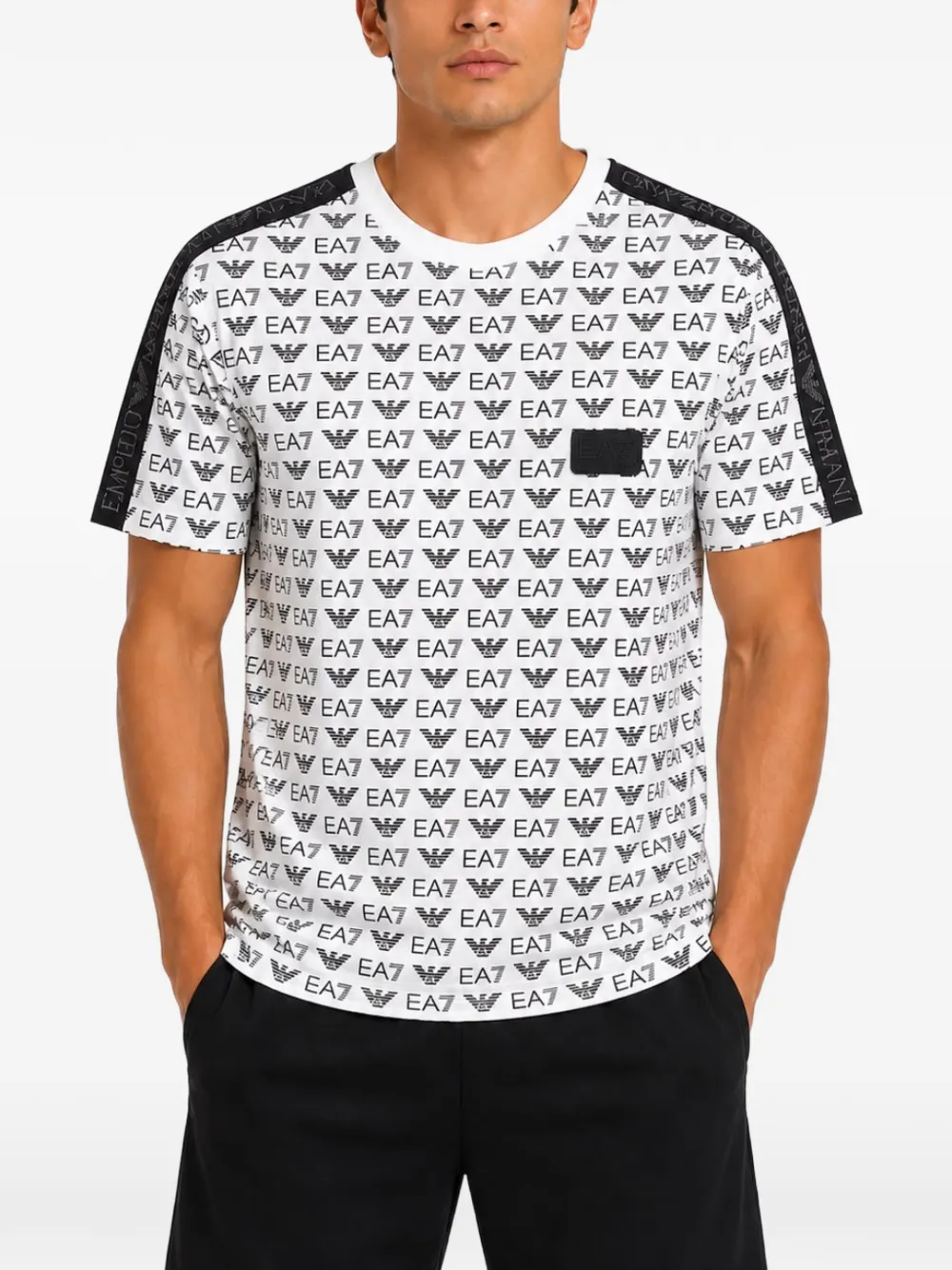 Emporio Armani T-Shirt mit EA7-Print - Weiß