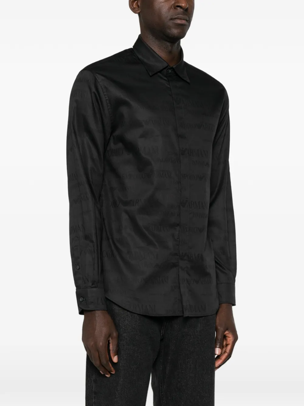 Emporio Armani logo-jacquard long-sleeve shirt - Noir Emporio Armani logo-jacquard long-sleeve shirt - Noir