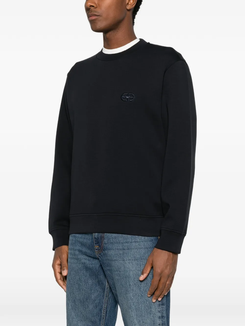 Emporio Armani logo-embroidered crew-neck sweatshirt Blauw