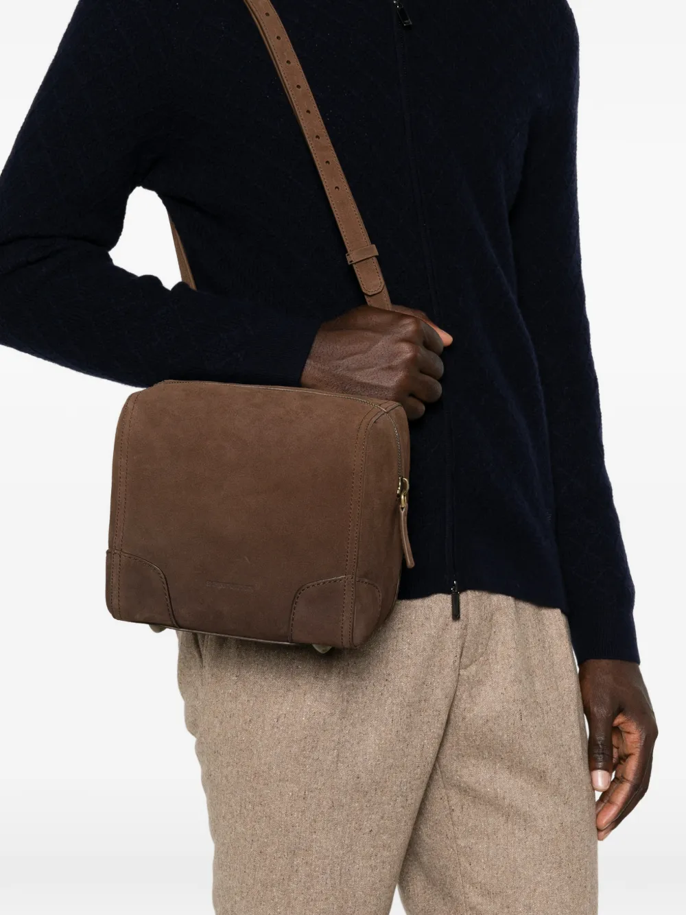 Emporio Armani Leren schoudertas met suède afwerking Bruin