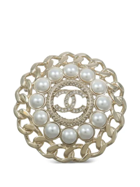 CHANEL Pre-Owned CC faux-pearl brooch
