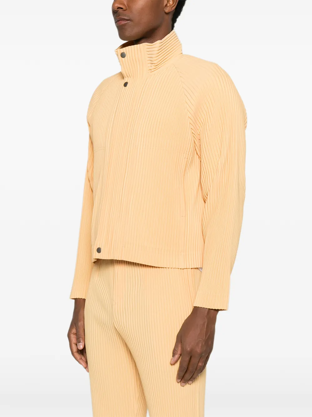 Homme Plissé Issey Miyake Geplooid jack met raglan mouwen Geel