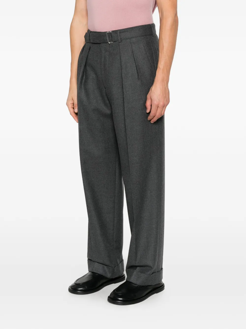 Officine Generale Nash pleated belted trousers Grijs