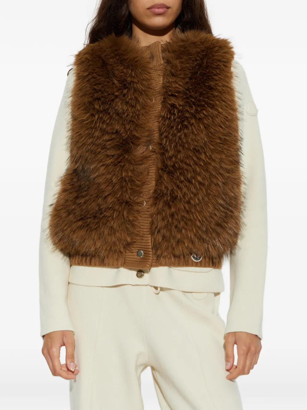 Moncler Bodywarmer van imitatiebont Bruin