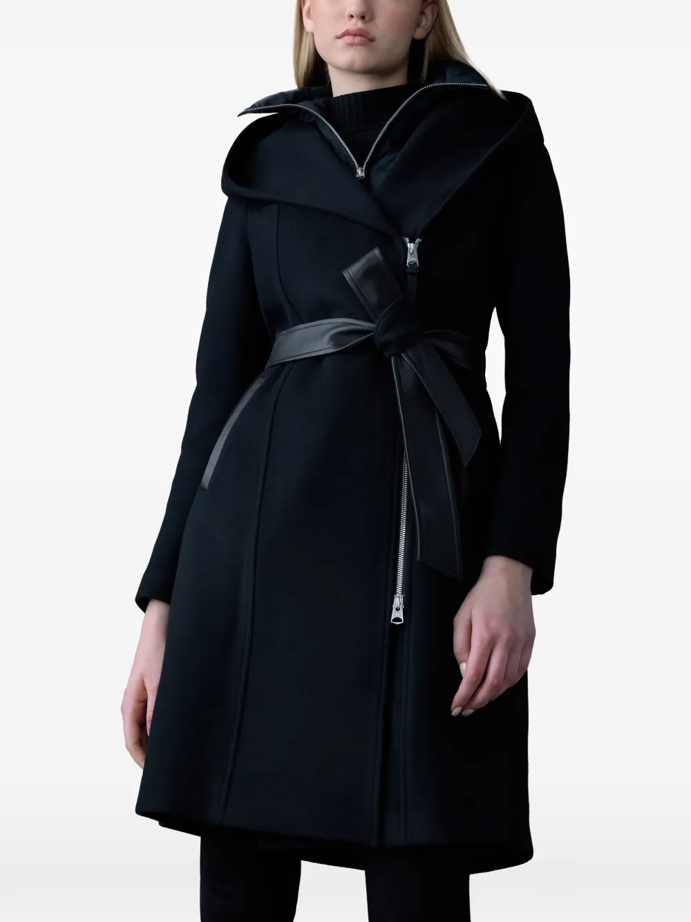 Mackage Shia-SLB jas met capuchon en ceintuur Zwart