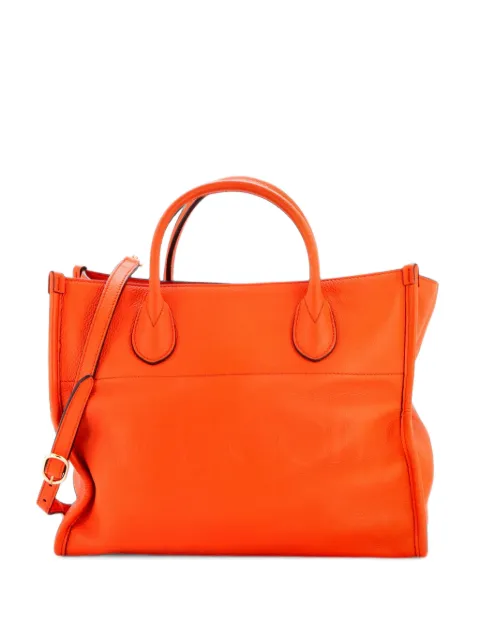 Gucci Pre-Owned Logo Embossed Leather Small tote bag