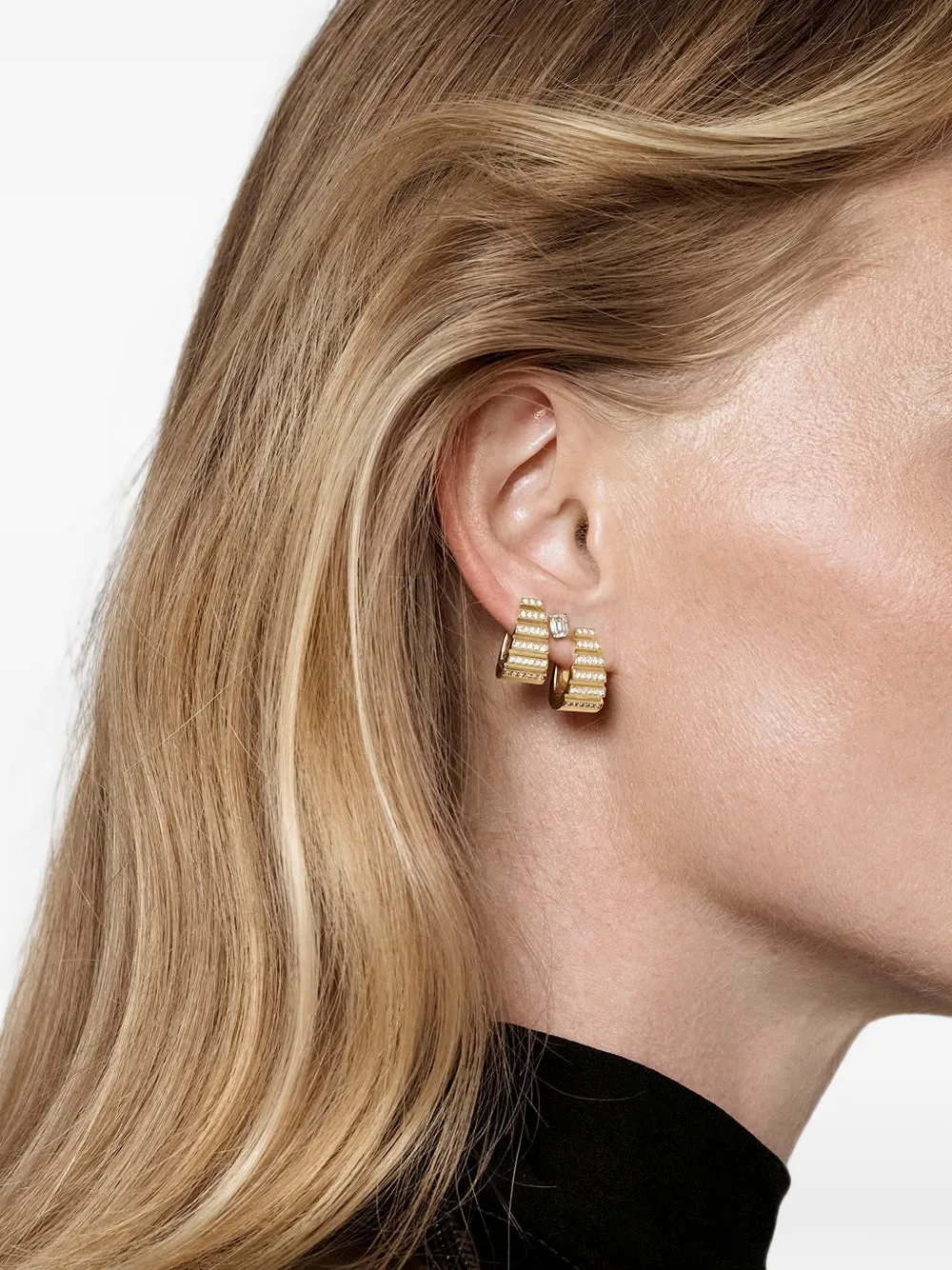 Azlee large Escalier diamond hoop earrings - Oro