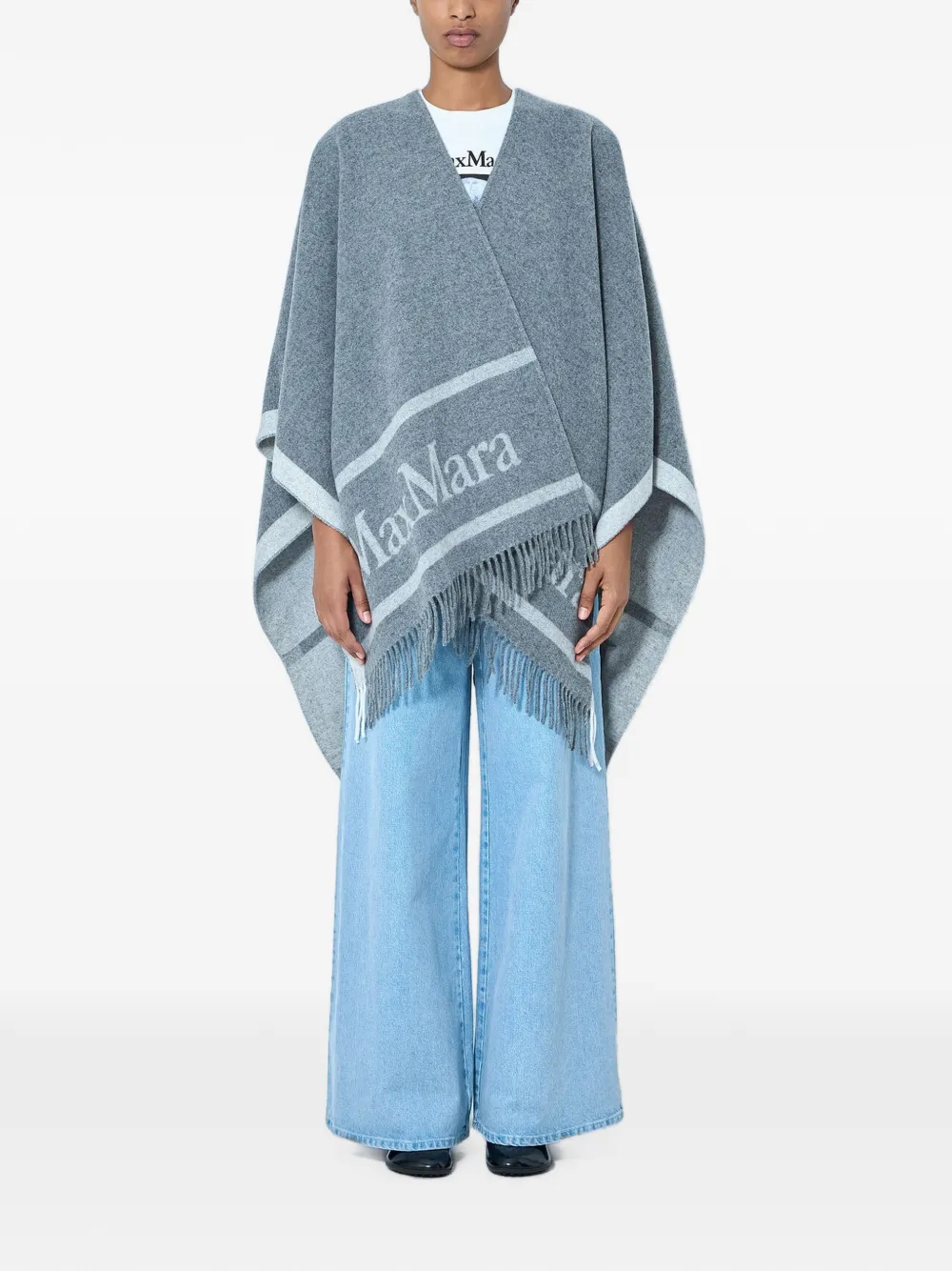 Max Mara logo-print fringed poncho - Grau