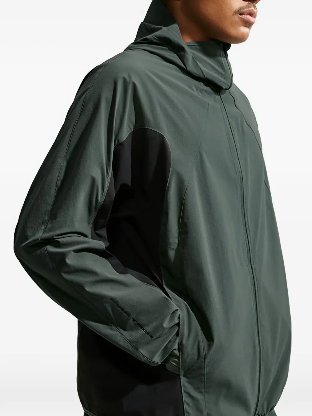Nike Tech Helios Dri-Fit jack Groen