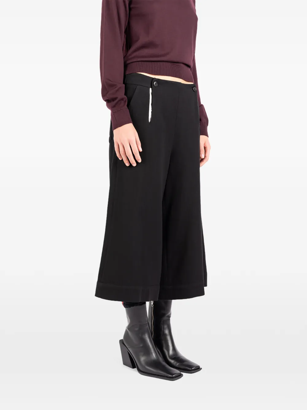 Société Anonyme Breton button-detail cropped trousers Zwart