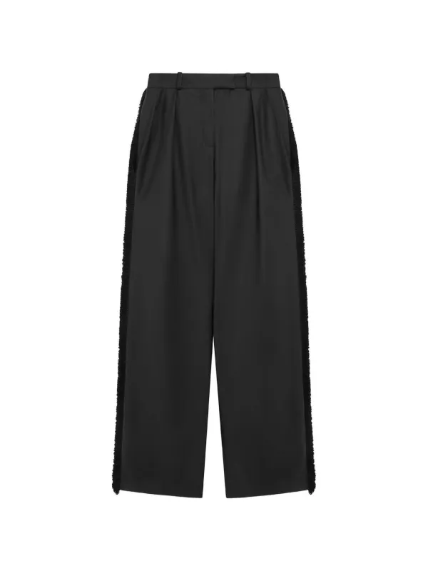 16Arlington Romano Fringe-trimmed Trousers in Black