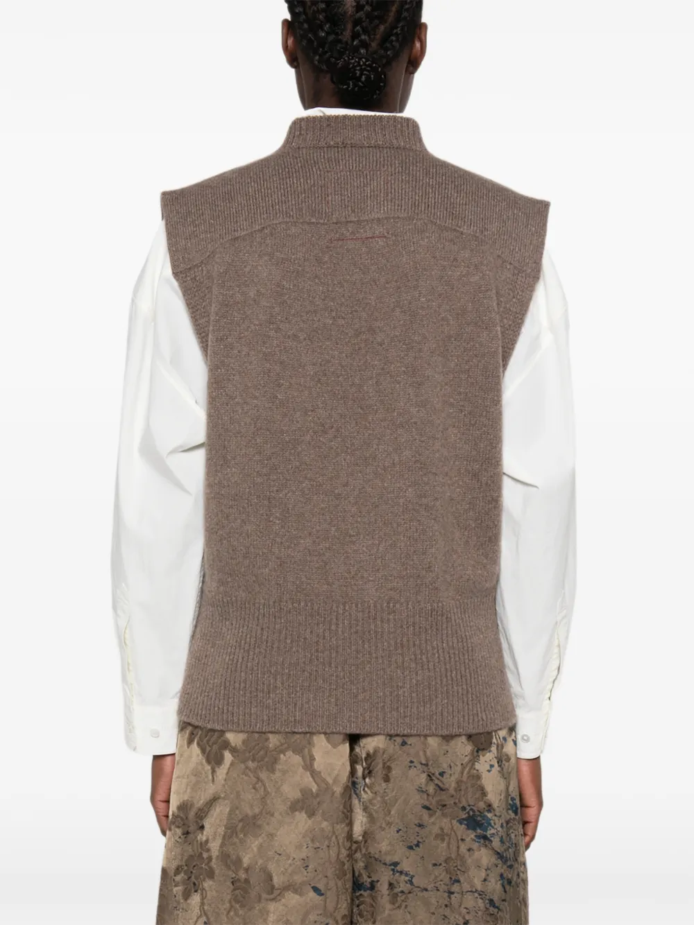 Uma Wang Front ribbed-knit sleeveless sweater Bruin