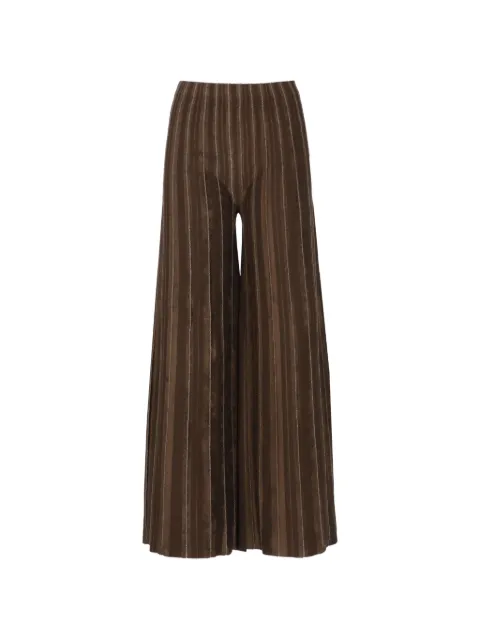 D.Exterior vertical-stripe wide-leg trousers