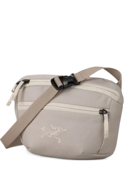 Arc'teryx Mantis 1 shoulder bag