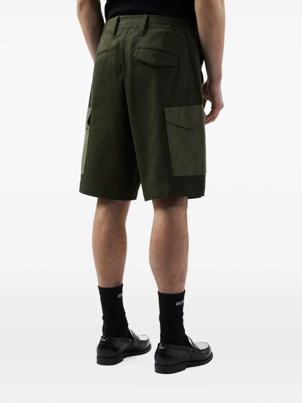 GCDS colour-block drawstring cargo shorts Groen