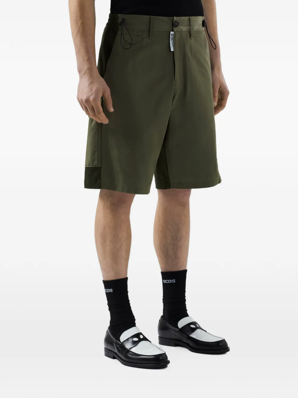 GCDS colour-block drawstring cargo shorts Groen