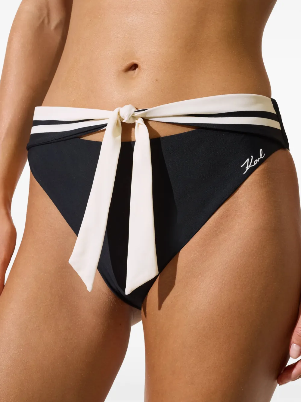 Karl Lagerfeld Signature contrast-trim bikini bottoms Zwart