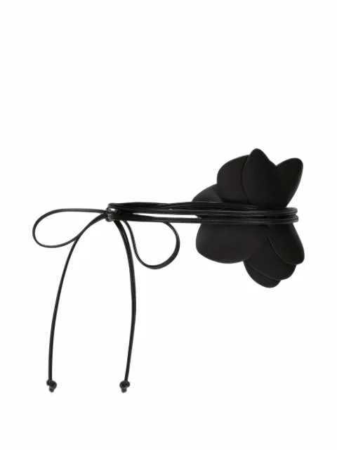 Karl Lagerfeld cinturón K/Signature con nudo y motivo floral