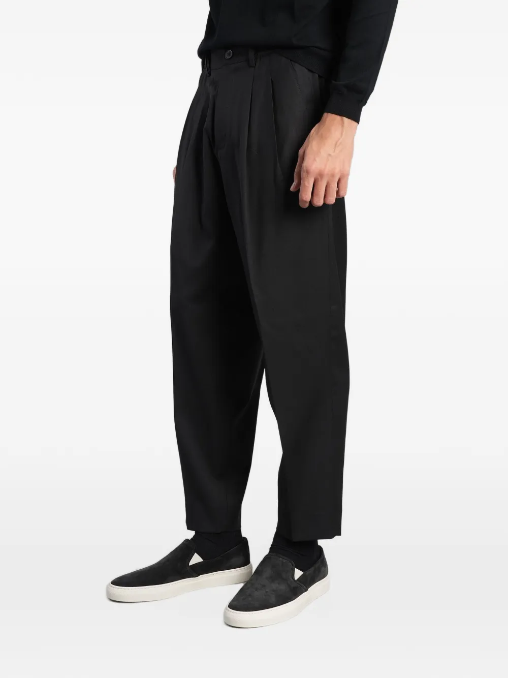Low Brand Zen pleated elasticated-waist trousers Zwart