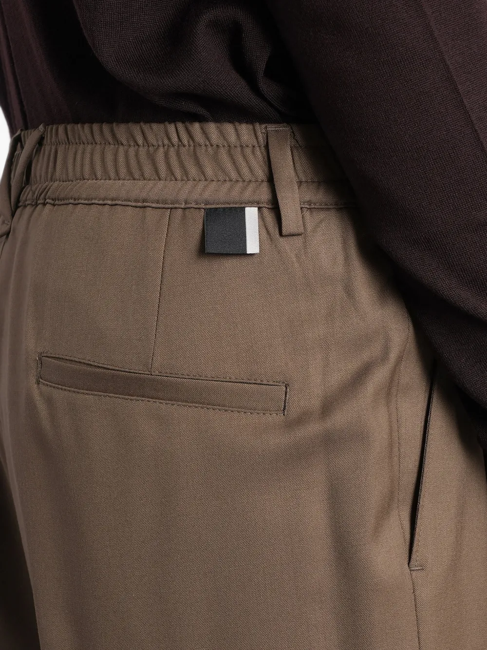 Low Brand Zen pleated tapered trousers Bruin