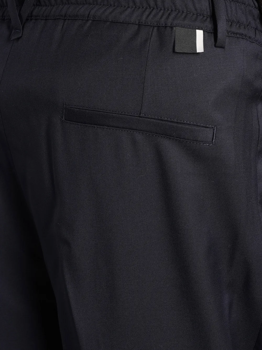 Low Brand Zen pleated-detail trousers Blauw