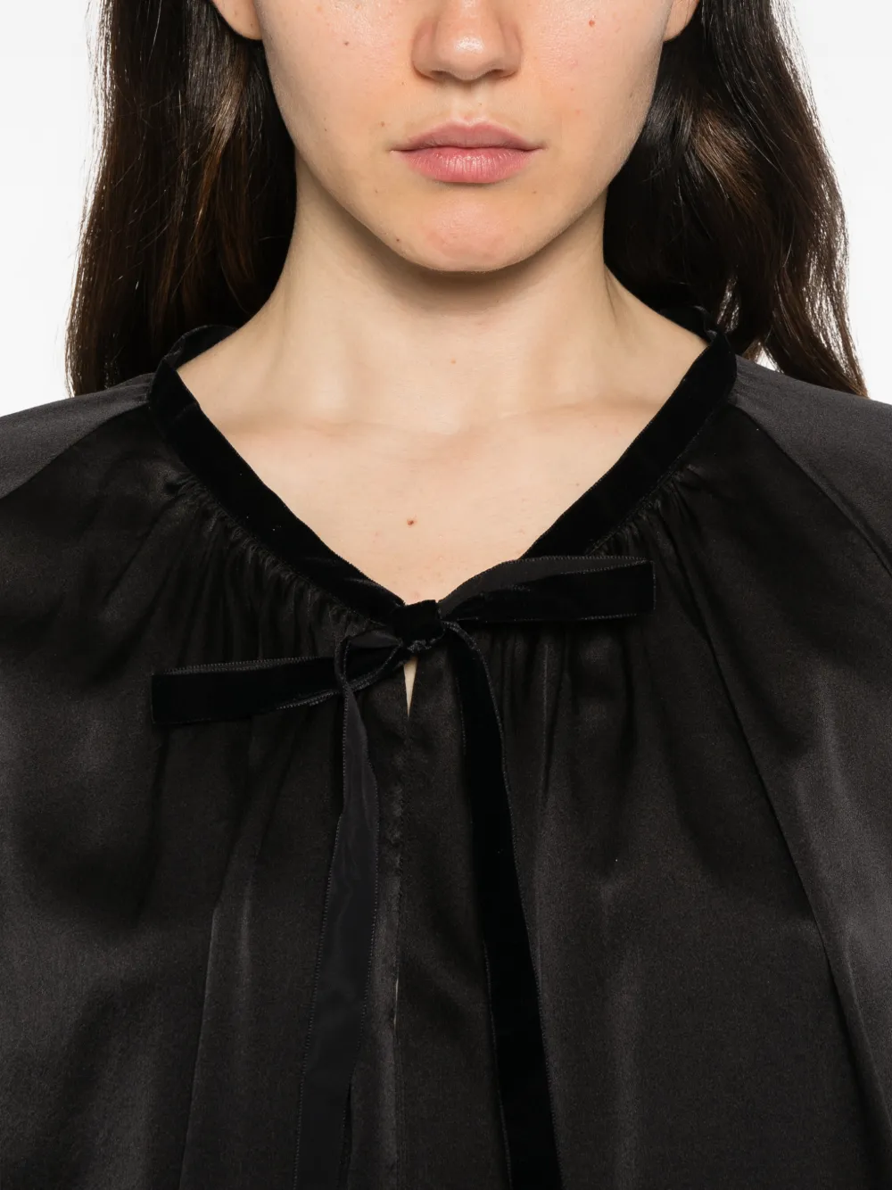Forte velvet-ribbon silk-satin shirt Zwart