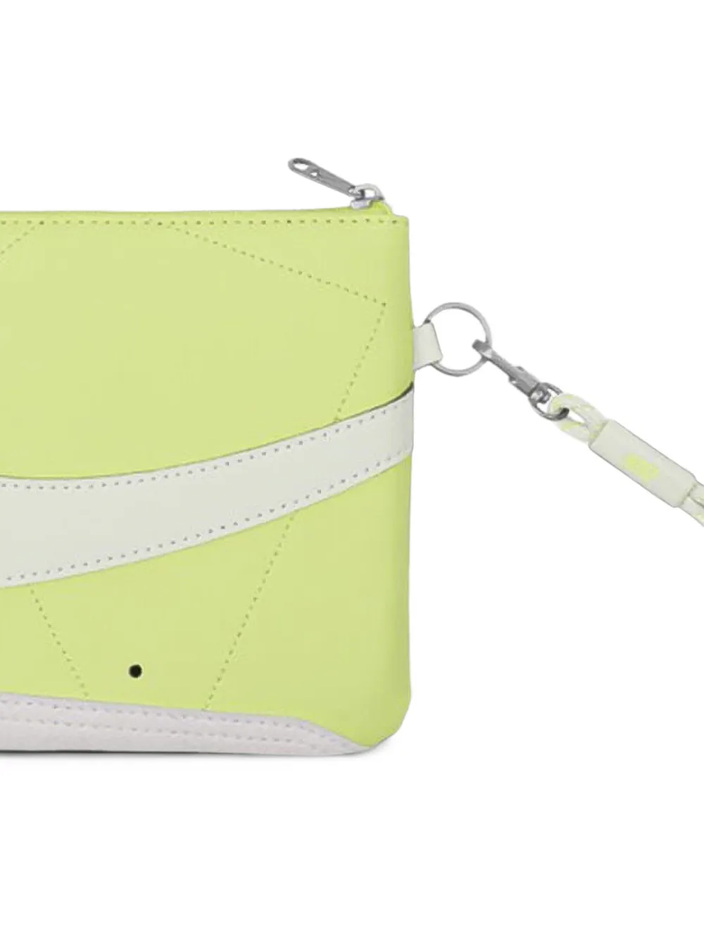 Nike Icon Blazer wristlet bag Groen