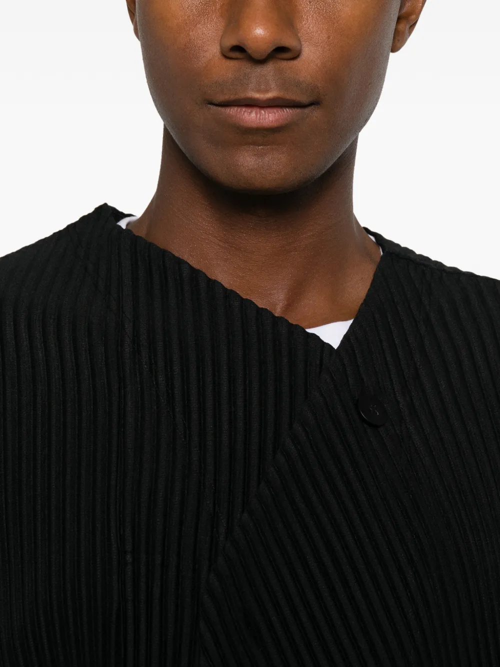 Homme Plissé Issey Miyake Shirtjack met plissé-effect en V-hals Zwart
