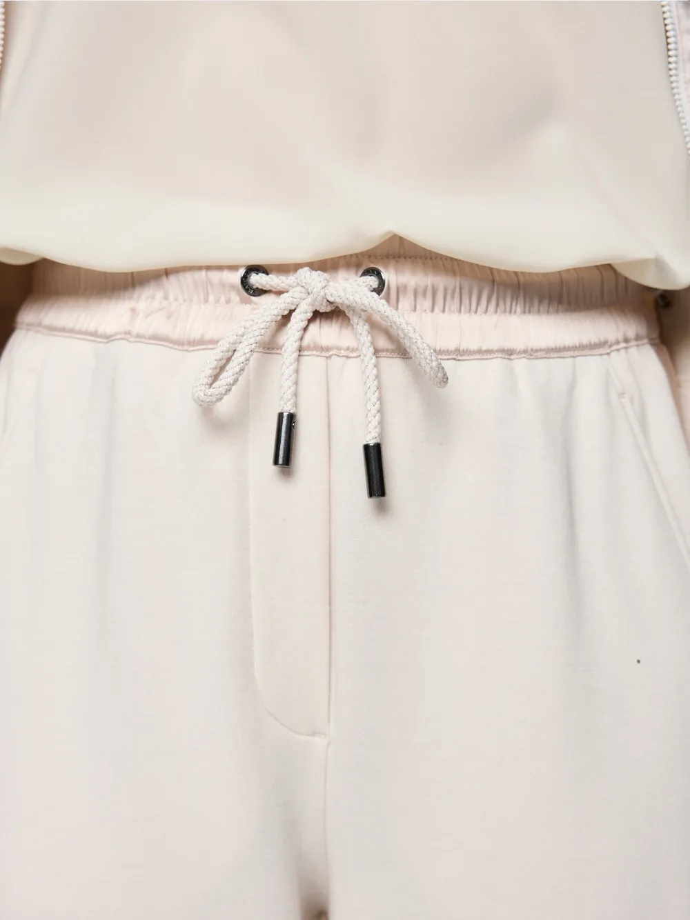 MARCCAIN Washington broek met satijnen afwerking Beige