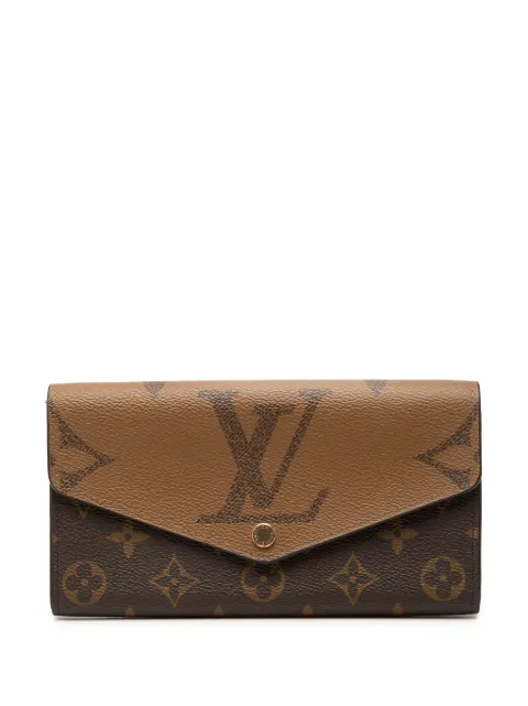 Louis Vuitton Pre-Owned 2021-2026 Monogram Reverse Giant Sarah Wallet long wallets