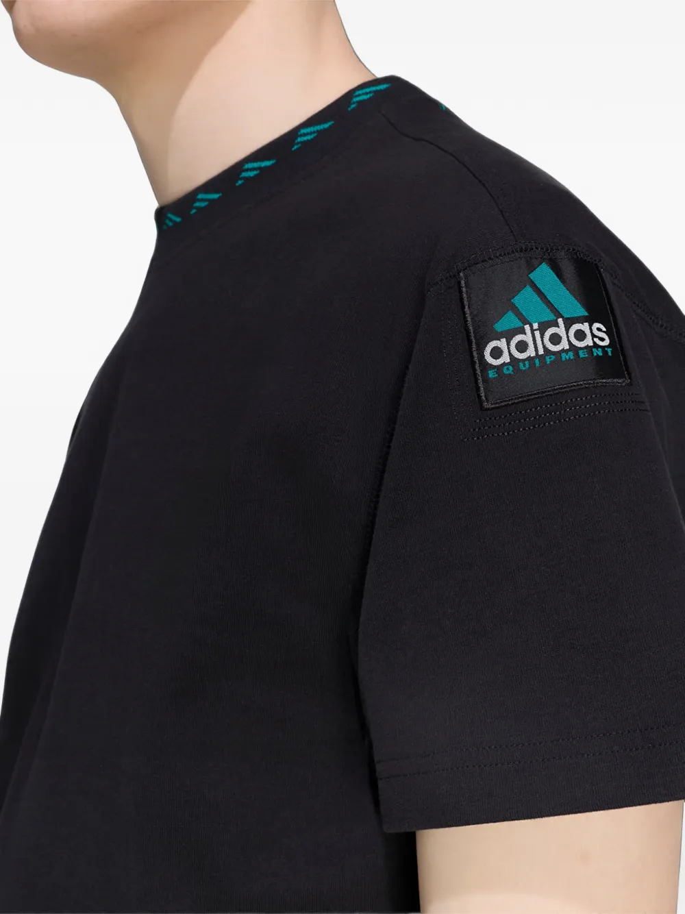 adidas Equipment logo-patch T-shirt Zwart