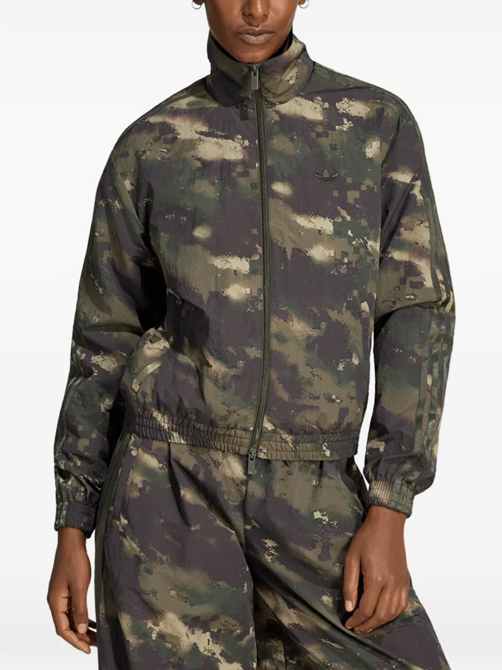 adidas camouflage-print track jacket Groen
