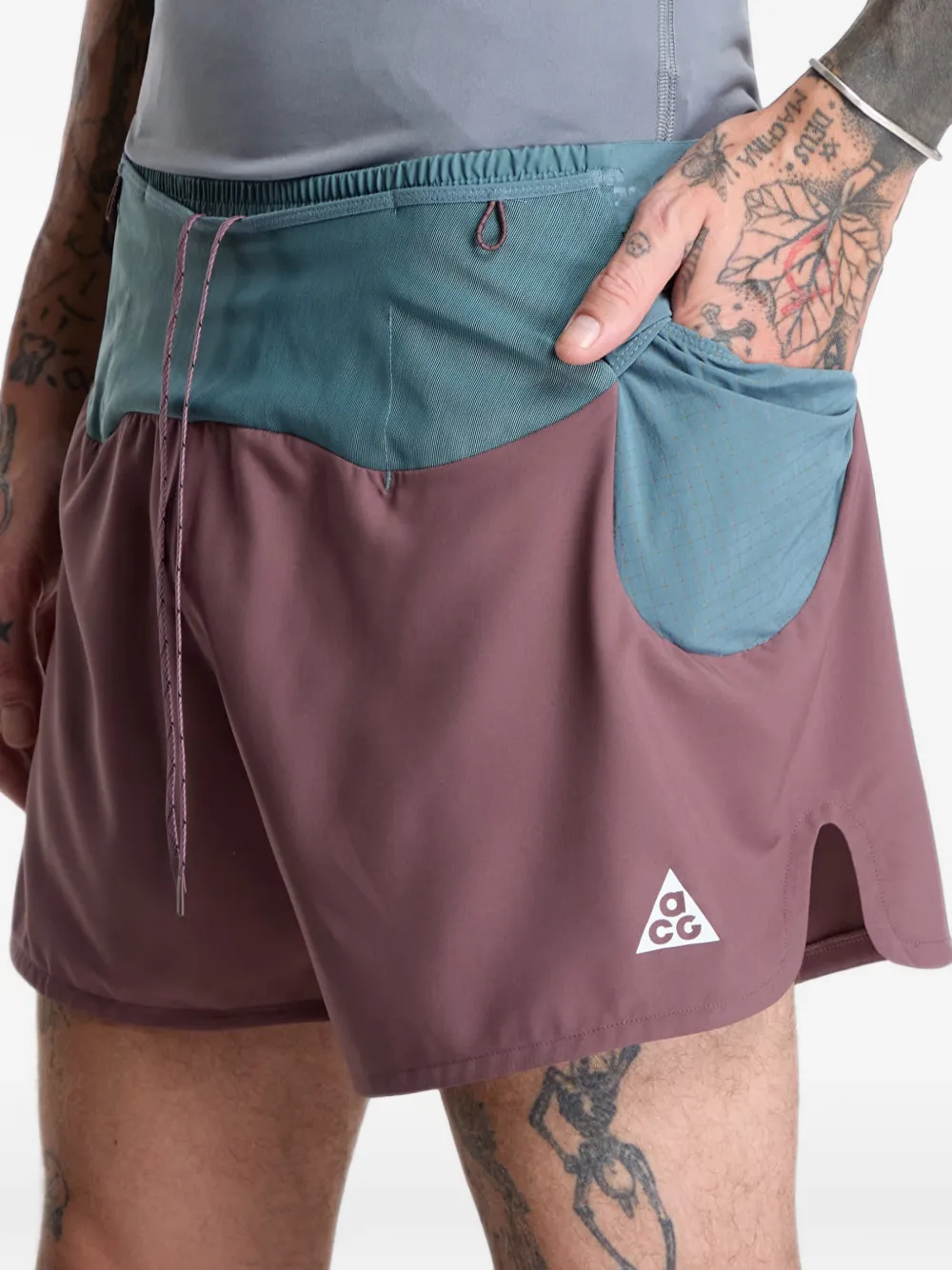Nike ACG Second Sunrise shorts Paars