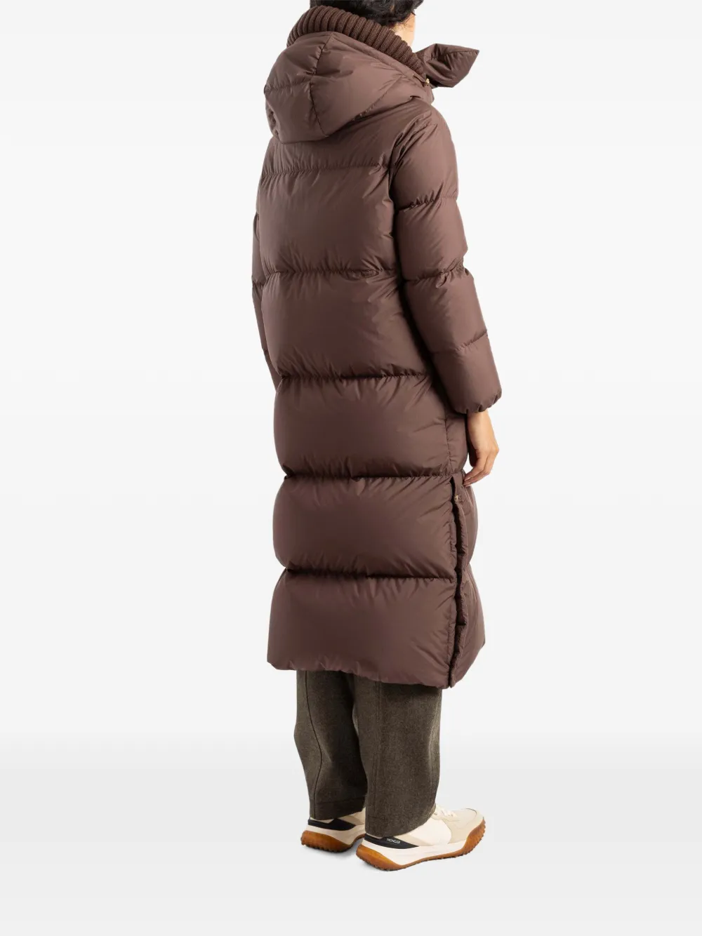 Moncler Ornement hooded long down jacket Bruin