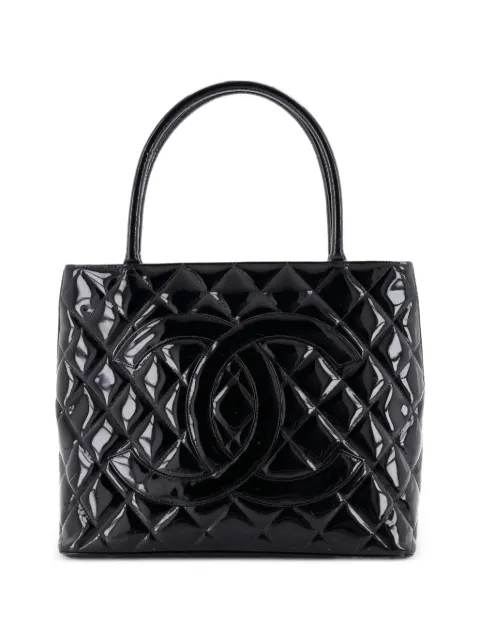 CHANEL Pre-Owned Medallion Quilted Patent tote bag