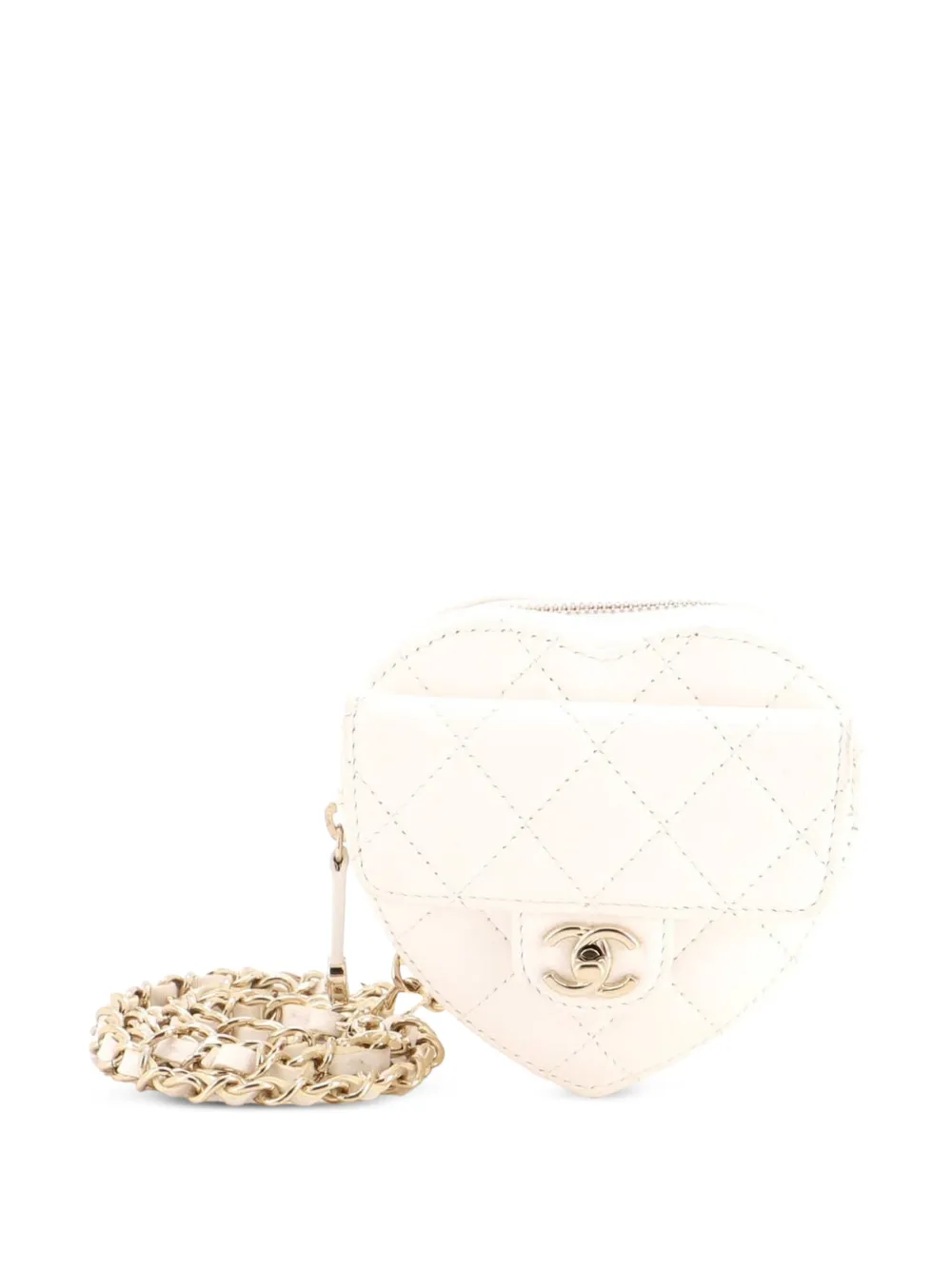 CHANEL Pre-Owned CC in Love Heart Quilted Lambskin belt bag in White