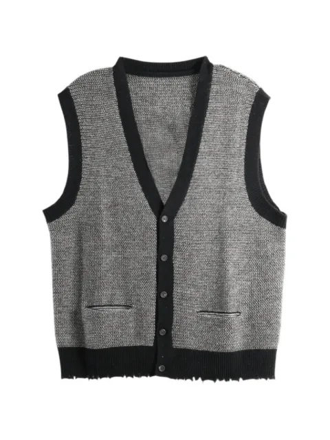 Ziggy Chen button-up knitted sleeveless cardigan