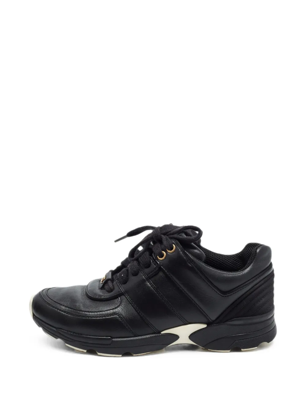 Pre-owned Chanel Cc-detail Sneakers In Black