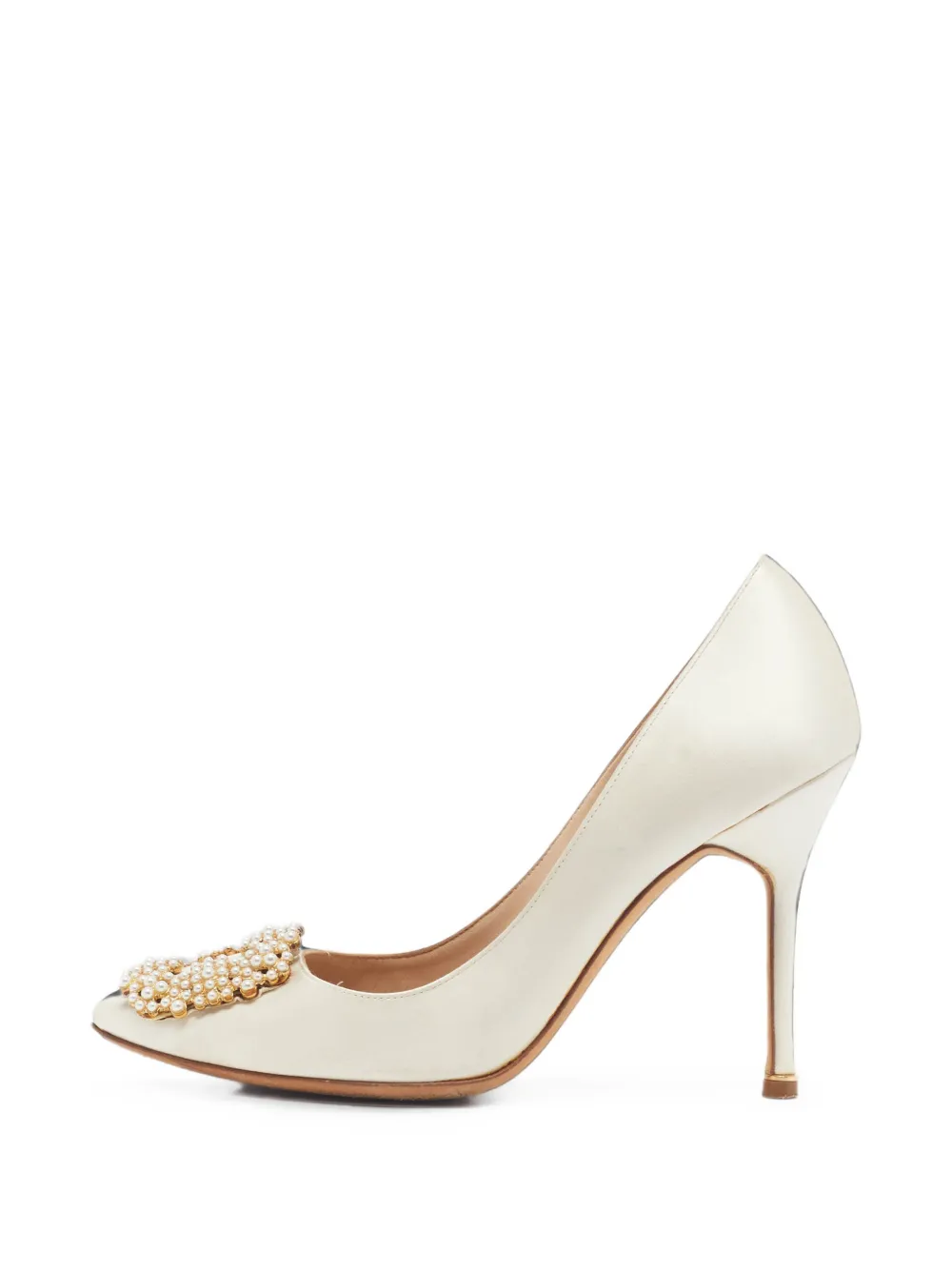 Manolo Blahnik escarpins Hangisi à boucle ornée de cristaux - Tons neutres Manolo Blahnik escarpins Hangisi à boucle ornée de cristaux - Tons neutres
