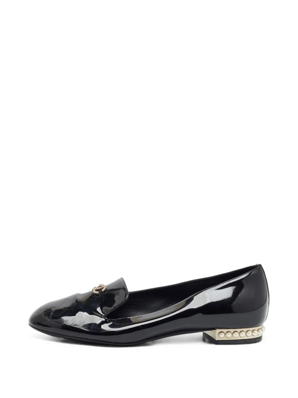 Pre-owned Chanel Cc Turn-lock Pumps In Black