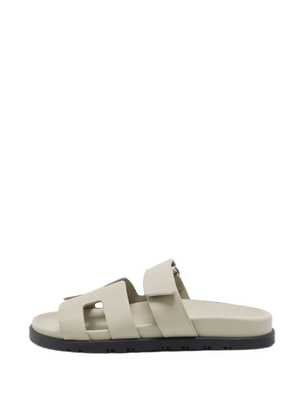 Hermès Pre-Owned Chypre touch-strap sandals - Tons neutres Hermès Pre-Owned Chypre touch-strap sandals - Tons neutres