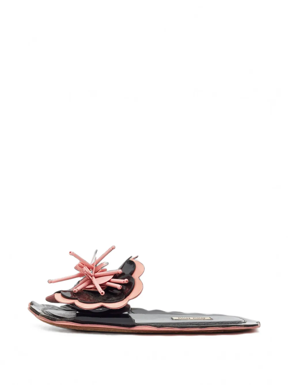 Miu Miu Pre-Owned floral-applique scalloped sandals - Noir Miu Miu Pre-Owned floral-applique scalloped sandals - Noir