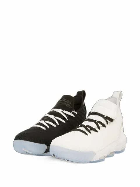Nike Kids baskets bicolores LeBron 16 GS Equality
