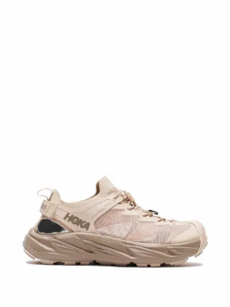 HOKA