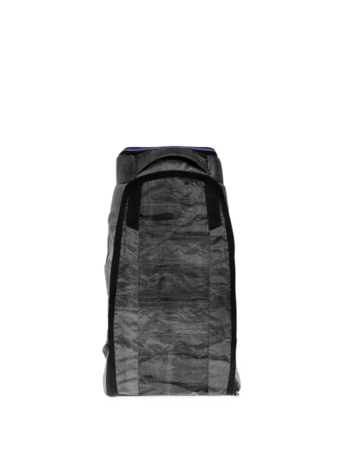 Db Weigh Lighter Hugger backpack