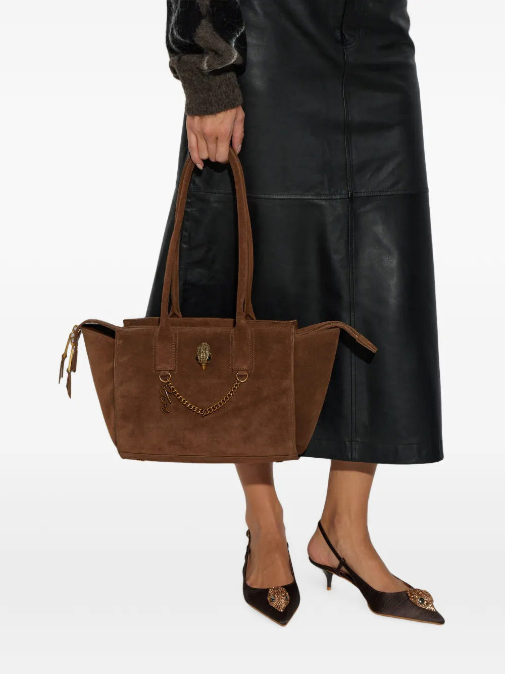 Kurt Geiger London Sloane suède schoudertas met ketting Bruin