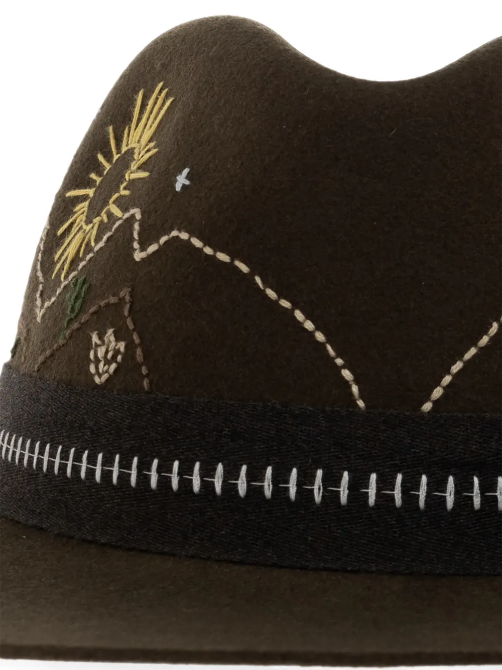 Golden Goose Olijfgroene fedora hoed met bruin lint en geborduurd desert-thema