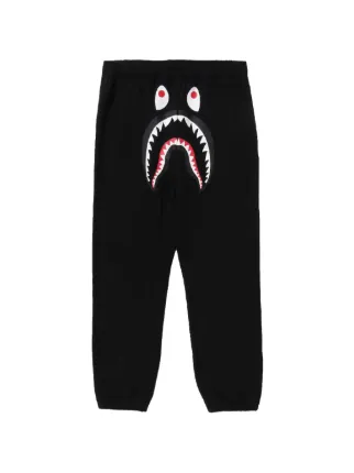 A BATHING APE®